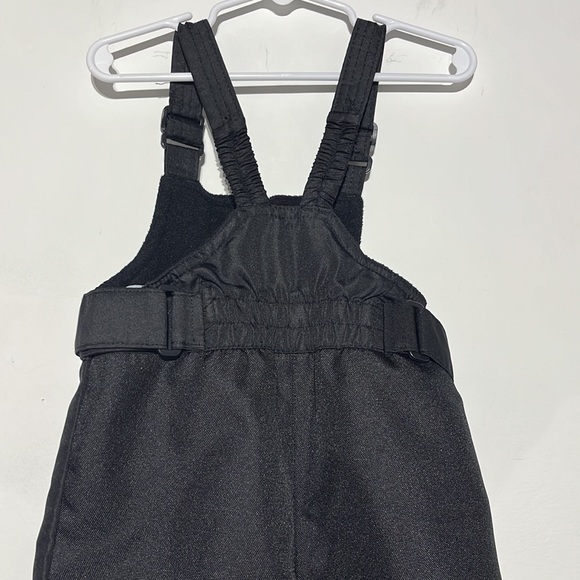 Cherokee Kid’s Black Snow Overall Bib Snowsuit Size 2T - Picture 8 of 8